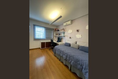 Apartamento à venda com 290m², 4 quartos e 4 vagas