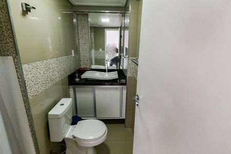 Apartamento à venda com 75m², 2 quartos e 1 vaga Apartamento à venda com 75m², 2 quartos e 1 vagaBanheiro Corredor