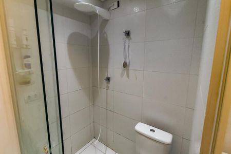 Apartamento à venda com 75m², 2 quartos e 1 vaga Apartamento à venda com 75m², 2 quartos e 1 vagaBanheiro da Suíte