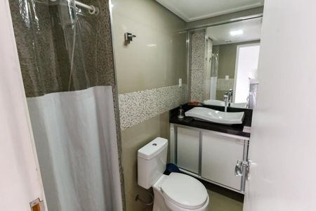 Apartamento à venda com 75m², 2 quartos e 1 vaga Apartamento à venda com 75m², 2 quartos e 1 vagaBanheiro Corredor