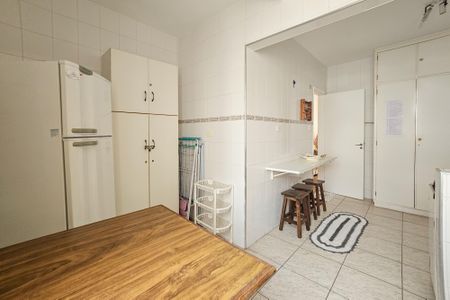 Apartamento para alugar com 112m², 2 quartos e 1 vagaÁrea de serviço