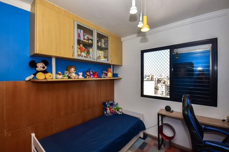 Apartamento à venda com 127m², 4 quartos e 2 vagasQuarto 2