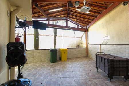 Apartamento para alugar com 52m², 2 quartos e 1 vaga Apartamento para alugar com 52m², 2 quartos e 1 vagaÁrea comum - Churrasqueira