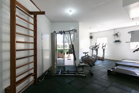 Apartamento para alugar com 52m², 2 quartos e 1 vaga Apartamento para alugar com 52m², 2 quartos e 1 vagaÁrea comum - Academia