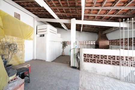 Casa à venda com 180m², 3 quartos e 4 vagasÁrea gourmet