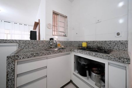 Casa à venda com 180m², 3 quartos e 4 vagasSala/Cozinha