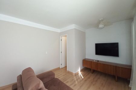 Apartamento à venda com 110m², 3 quartos e 2 vagas Apartamento à venda com 110m², 3 quartos e 2 vagasSala 2