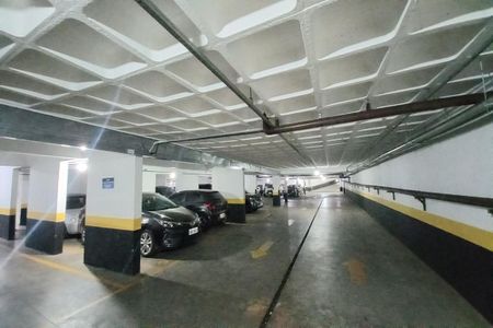 Apartamento à venda com 110m², 3 quartos e 2 vagas Apartamento à venda com 110m², 3 quartos e 2 vagasGaragem