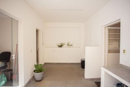 Casa à venda com 220m², 4 quartos e 2 vagas Casa à venda com 220m², 4 quartos e 2 vagasCozinha