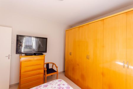 Casa à venda com 150m², 2 quartos e 2 vagas Casa à venda com 150m², 2 quartos e 2 vagasQuarto 1