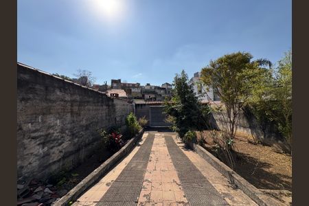 Casa à venda com 378m², 3 quartos e 11 vagas Casa à venda com 378m², 3 quartos e 11 vagasQuintal