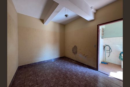 Casa à venda com 378m², 3 quartos e 11 vagas Casa à venda com 378m², 3 quartos e 11 vagasQuarto de Serviço