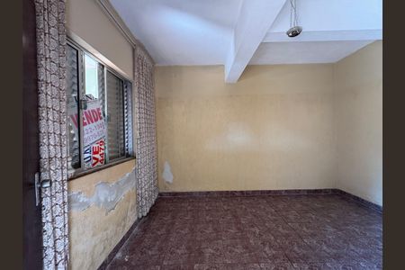 Casa à venda com 378m², 3 quartos e 11 vagas Casa à venda com 378m², 3 quartos e 11 vagasQuarto de Serviço