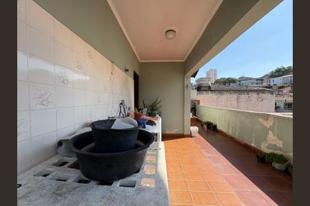 Casa à venda com 378m², 3 quartos e 11 vagas Casa à venda com 378m², 3 quartos e 11 vagasÁrea de Serviço