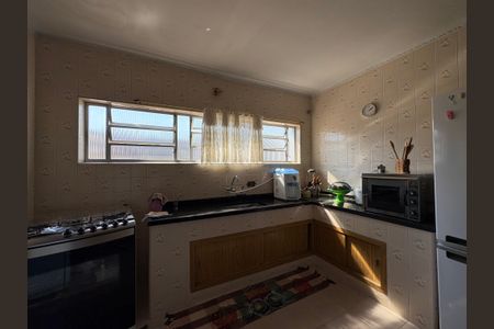 Casa à venda com 378m², 3 quartos e 11 vagas Casa à venda com 378m², 3 quartos e 11 vagasCozinha