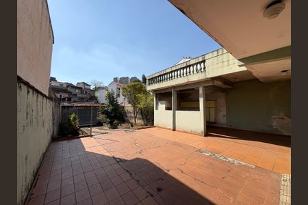 Casa à venda com 378m², 3 quartos e 11 vagas Casa à venda com 378m², 3 quartos e 11 vagasQuintal