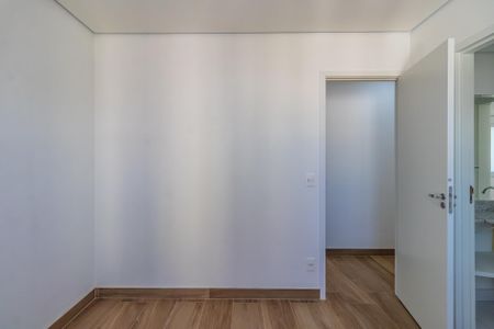 Apartamento para alugar com 84m², 3 quartos e 2 vagas Apartamento para alugar com 84m², 3 quartos e 2 vagasQuarto 2