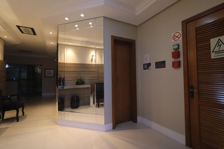 Apartamento para alugar com 80m², 2 quartos e 1 vagaHall de entrada