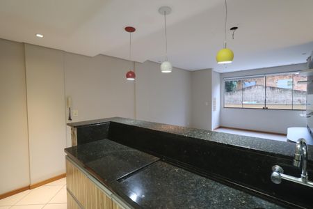 Apartamento para alugar com 80m², 2 quartos e 1 vagaCozinha - Armários