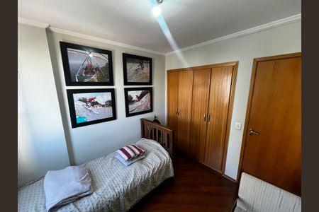 Apartamento à venda com 82m², 4 quartos e 2 vagasQuarto 1