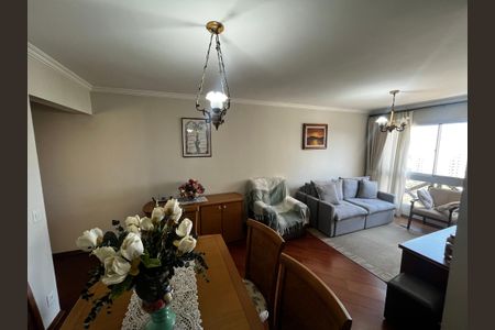 Apartamento à venda com 82m², 4 quartos e 2 vagasSala