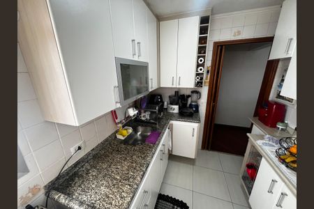 Apartamento à venda com 82m², 4 quartos e 2 vagasCozinha