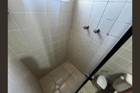 Apartamento à venda com 82m², 4 quartos e 2 vagasBanheiro