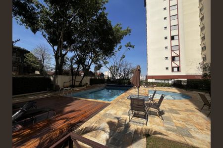 Apartamento à venda com 82m², 4 quartos e 2 vagasÁrea comum - Piscina