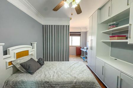 Apartamento à venda com 286m², 3 quartos e 3 vagas Apartamento à venda com 286m², 3 quartos e 3 vagasSuíte 1