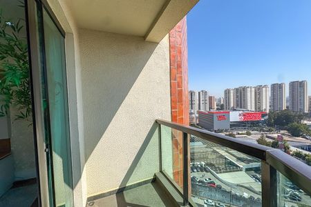 Apartamento à venda com 286m², 3 quartos e 3 vagas Apartamento à venda com 286m², 3 quartos e 3 vagasVaranda da Sala
