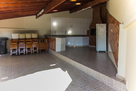 Apartamento à venda com 286m², 3 quartos e 3 vagas Apartamento à venda com 286m², 3 quartos e 3 vagasÁrea Comum