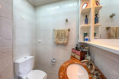 Apartamento à venda com 286m², 3 quartos e 3 vagas Apartamento à venda com 286m², 3 quartos e 3 vagasBanheiro da Suíte 3