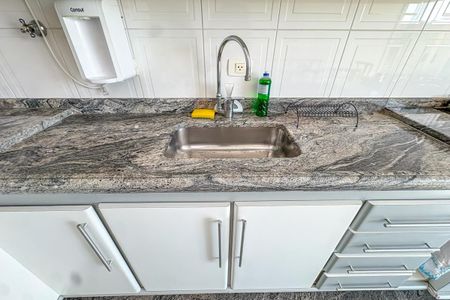 Apartamento à venda com 286m², 3 quartos e 3 vagas Apartamento à venda com 286m², 3 quartos e 3 vagasCozinha