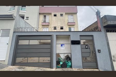 Apartamento à venda com 48m², 2 quartos e 1 vaga Apartamento à venda com 48m², 2 quartos e 1 vagaFachada