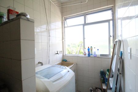 Apartamento para alugar com 60m², 2 quartos e 1 vagaÁrea de serviço