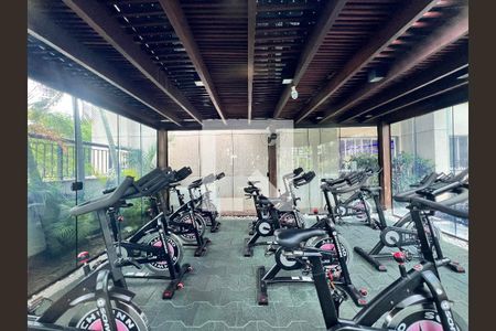 Apartamento à venda com 90m², 3 quartos e 1 vaga Apartamento à venda com 90m², 3 quartos e 1 vagaÁrea comum - Academia