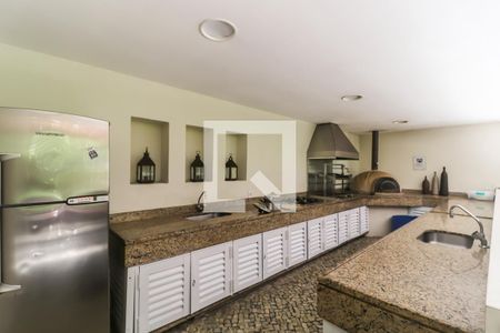 Apartamento à venda com 90m², 3 quartos e 1 vaga Apartamento à venda com 90m², 3 quartos e 1 vagaÁrea comum - Churrasqueira