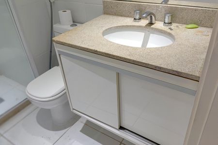 Apartamento à venda com 90m², 3 quartos e 1 vaga Apartamento à venda com 90m², 3 quartos e 1 vagaBanheiro Social