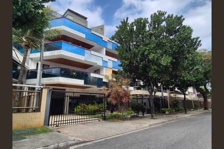 Apartamento à venda com 110m², 3 quartos e 2 vagas Apartamento à venda com 110m², 3 quartos e 2 vagasFachada