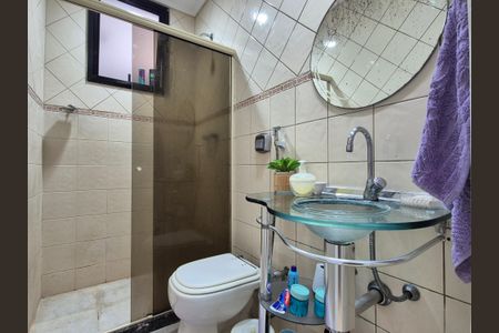 Apartamento à venda com 110m², 3 quartos e 2 vagas Apartamento à venda com 110m², 3 quartos e 2 vagasBanheiro