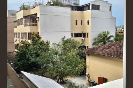 Apartamento à venda com 110m², 3 quartos e 2 vagas Apartamento à venda com 110m², 3 quartos e 2 vagasVaranda