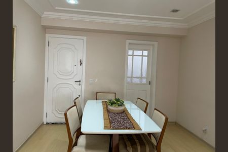 Apartamento à venda com 110m², 3 quartos e 2 vagas Apartamento à venda com 110m², 3 quartos e 2 vagasSala