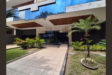 Apartamento à venda com 110m², 3 quartos e 2 vagas Apartamento à venda com 110m², 3 quartos e 2 vagasEntrada