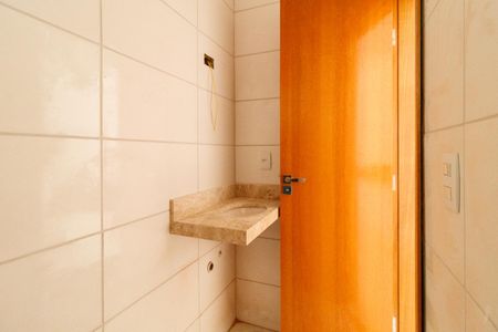 Apartamento à venda com 37m², 2 quartos e sem vagaBanheiro