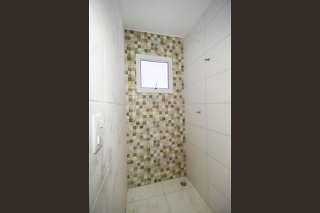 Apartamento à venda com 44m², 2 quartos e sem vaga Apartamento à venda com 44m², 2 quartos e sem vagaBanheiro