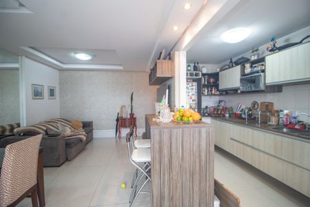 Apartamento à venda com 87m², 3 quartos e 1 vaga Apartamento à venda com 87m², 3 quartos e 1 vagaSala
