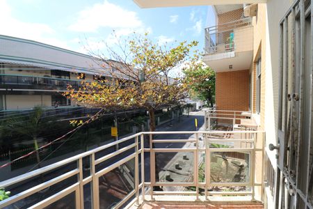 Apartamento à venda com 110m², 3 quartos e 3 vagasVaranda da Sala