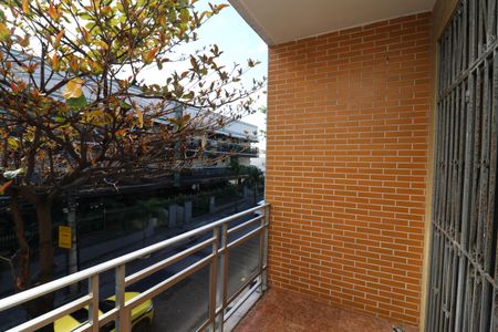 Apartamento à venda com 110m², 3 quartos e 3 vagasVaranda da Suíte