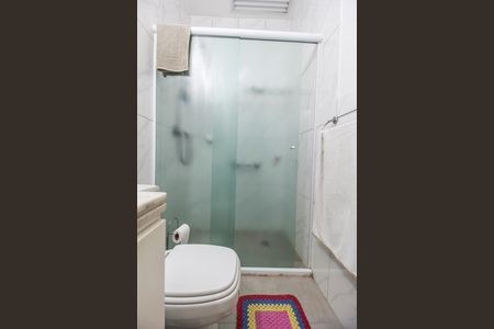 Casa de condomínio à venda com 164m², 3 quartos e 2 vagas Casa de condomínio à venda com 164m², 3 quartos e 2 vagasBanheiro