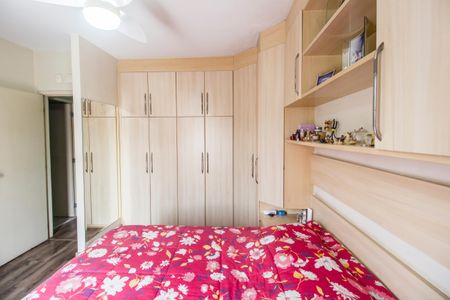 Casa de condomínio à venda com 164m², 3 quartos e 2 vagas Casa de condomínio à venda com 164m², 3 quartos e 2 vagasSuíte